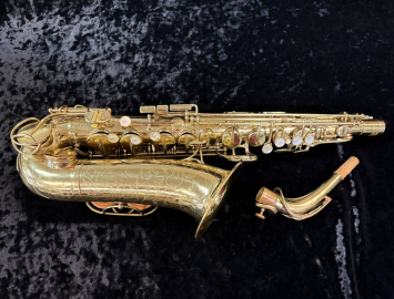 Photo Fantastic Deal on an Overhauled 'The Martin Alto' Saxophone - Serial # 158266